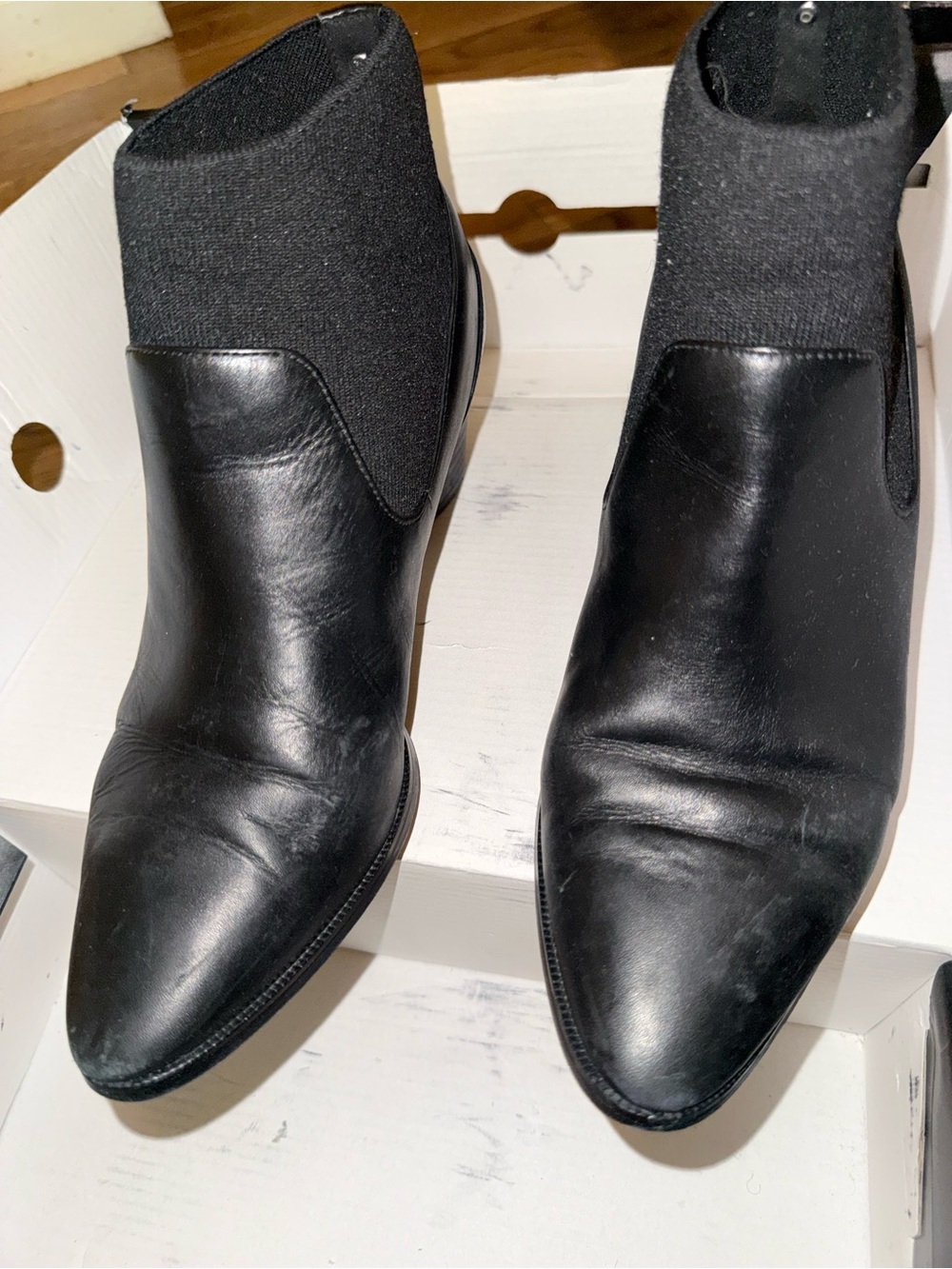 DKNY Black Leather Chukka Ankle Boots